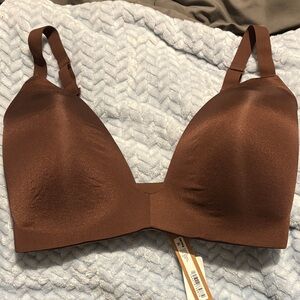 SKIMS Coco Brown Seamless Bra
